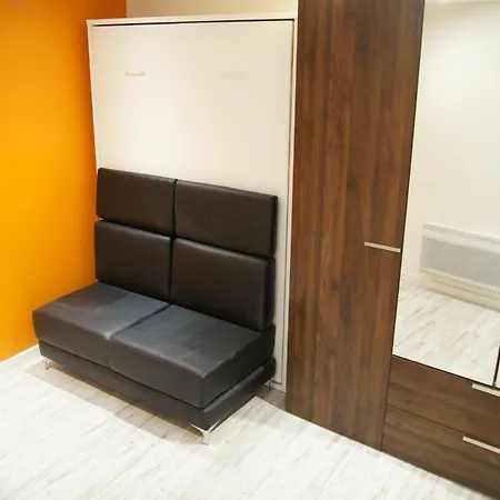 Studio Refait A Neuf 2min De La Place Du Vieux Marche *