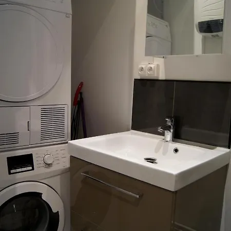 Studio Refait A Neuf 2min De La Place Du Vieux Marche Rouen